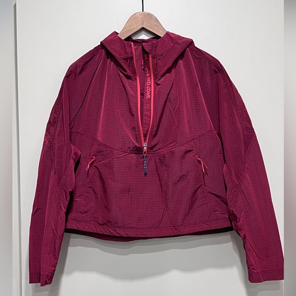 Lululemon Cinch-Back Half-Zip Hiking Pullover Jacket